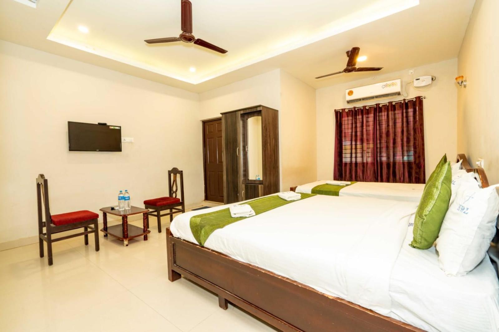 Hotel Ramleela Rāmeswaram エクステリア 写真